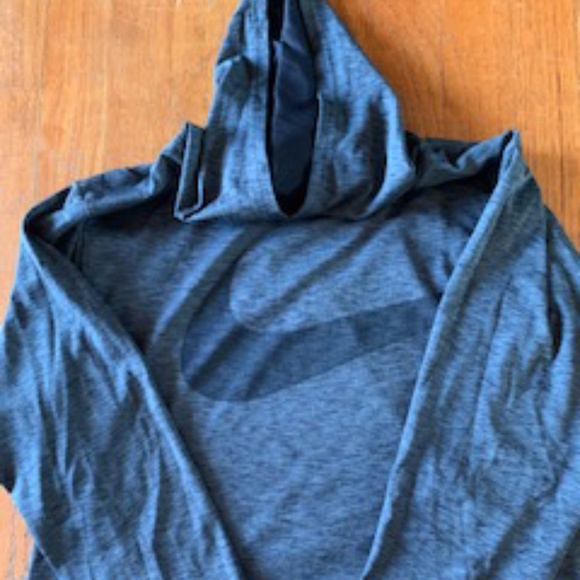 Dark grey Nike pull over shirt with hood - Boys XL - Picture 2 of 3